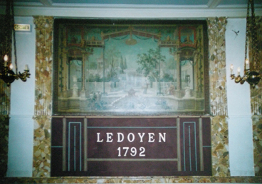 Restaurant Ledoyen, Champs Elysées, Paris - Peintres en Décors, Paris France - Maison Scène